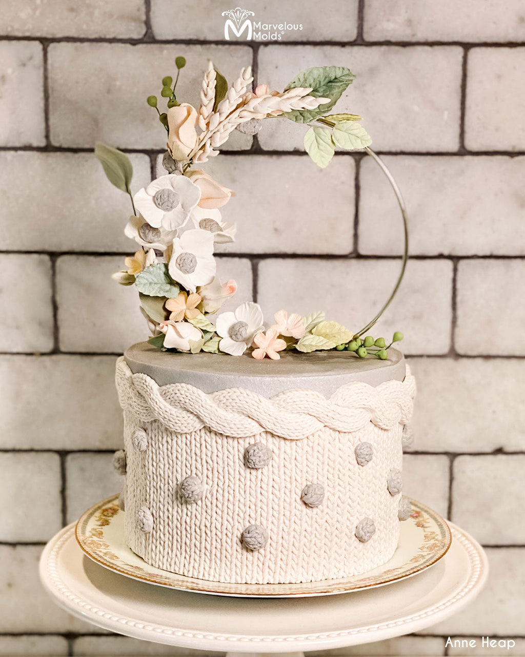 http://marvelousmolds.com/cdn/shop/products/White-Wedding-Cake-Knitted-Design-Classic-Knit-Simpress-Marvelous-Molds-knit-button.jpg?v=1676402695&width=1024