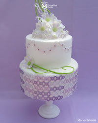Floral Wedding Cake Decorated using the Marvelous Molds Ooh La La Silicone Onlay