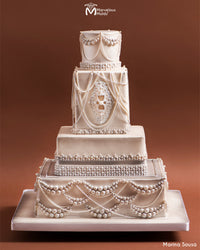 Vintage Lambeth piped wedding cake using the Brilliance Broder Mold by Marvelous Molds
