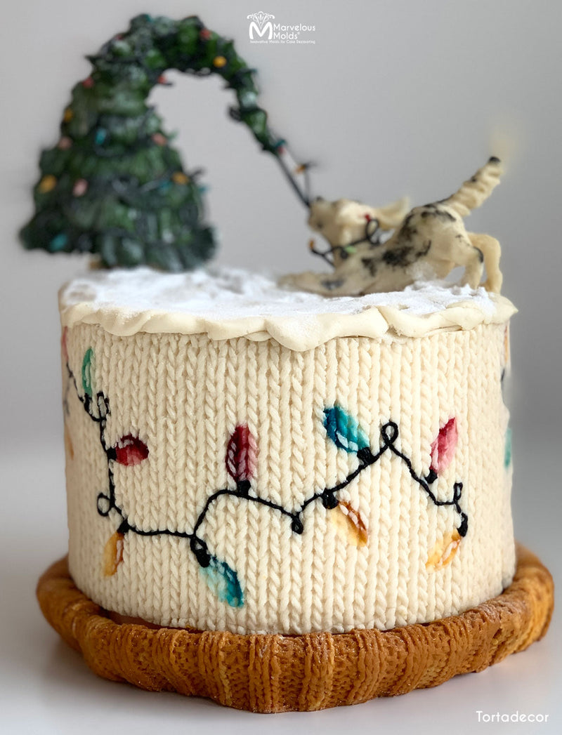 Knit Holiday Christmas Tree Cake decorated with Marvelous Molds Classic Knit Simpress