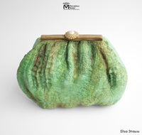 Clutch made from Cake using Marvelous Molds Alligator Textured Impression Mat
